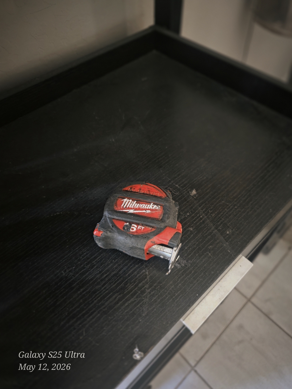 Milwaukee 16 ft Red and Black Professional Tape Measure
